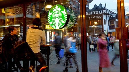 Starbucks Rusiya bazarını tərk edir