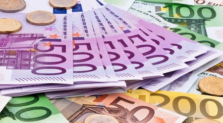 EU freezes Russian businessmen’s assets worth about €10B, say reports