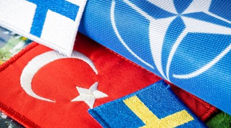 Турция не ждет компромиссов по вступлению Швеции и Финляндии в НАТО