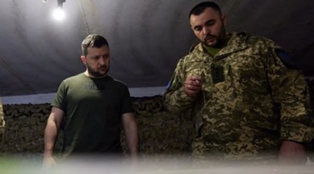 Зеленский на передовой в Донбассе