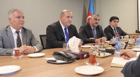 Azad edilən ərazilərlə bağlı müzakirələr aparıldı