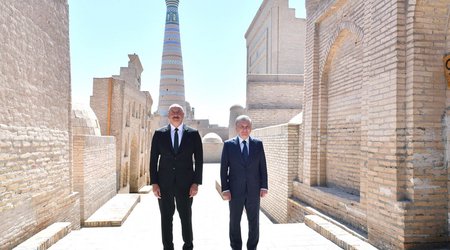 Azərbaycan və Özbəkistan prezidentləri İçan-Qala Dövlət Tarixi Memarlıq Muzeyi ilə tanış olublar - YENİLƏNİB