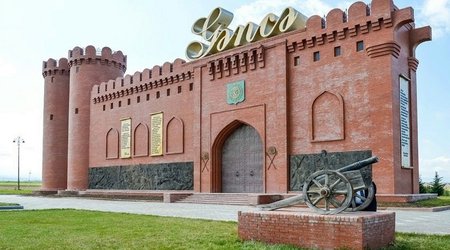 В Гяндже установлен памятник шехидам Кавказской исламской армии