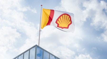 Shell starts building Europe’s largest renewable hydrogen plant