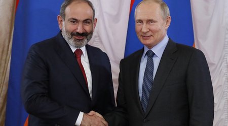 Putin, Pashinyan mull situation around Karabakh