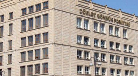Gömrük xətti ilə büdcə daxilolmaları artıb
