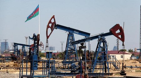 Azerbaijani oil price falls to $112