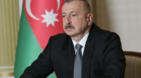 Ильхам Алиев собрал министров