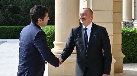 Prezident İlham Əliyevin Bolqarıstanın Baş naziri ilə təkbətək görüşü keçirilir