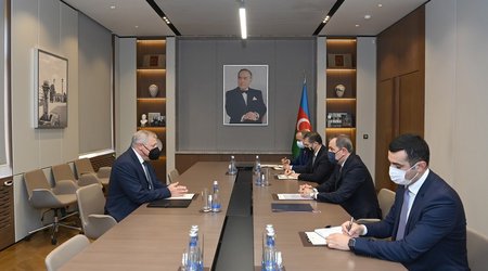 Ceyhun Bayramov Slovakiyanın yeni səfiri ilə görüşüb