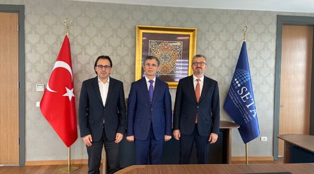 STM və SETA rəhbərləri görüşdü