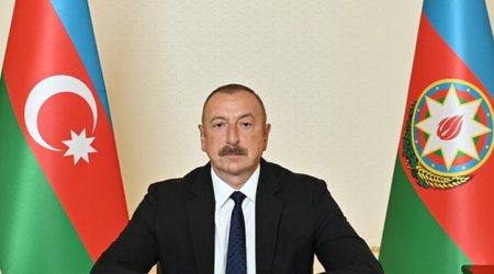 Ильхам Алиев определил надбавки к зарплатам учителей