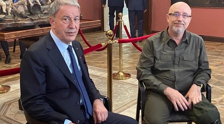 Hulusi Akar meets with his Ukrainian counterpart