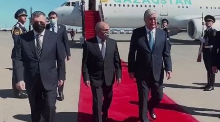 Tokayev Azərbaycana gəldi - Yenilənib