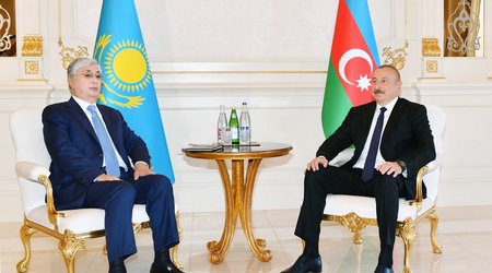 Президенты Азербайджана и Казахстана выступили с заявлениями для прессы