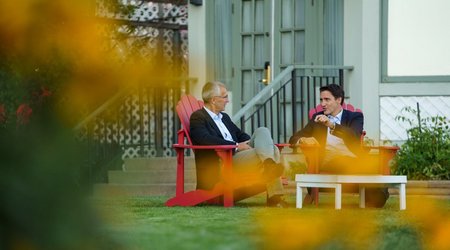 Canadian PM meets with NATO Secretary-General