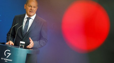German Chancellor: West's anti-Russian sanctions effective and correct