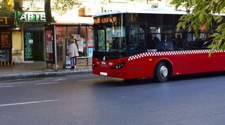 В Баку объявлен конкурс по пяти регулярным маршрутным линиям