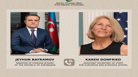 Состоялся телефонный разговор Джейхуна Байрамова и Карен Донфрид