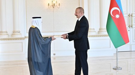 Ильхам Алиев принял верительные грамоты нового посла Кувейта