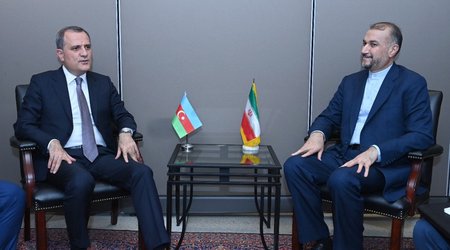 Байрамов проинформировал иранского коллегу об армянских провокациях