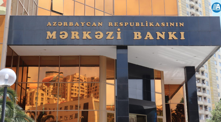 Avro və rubl ucuzlaşdı - Günün məzənnəsi