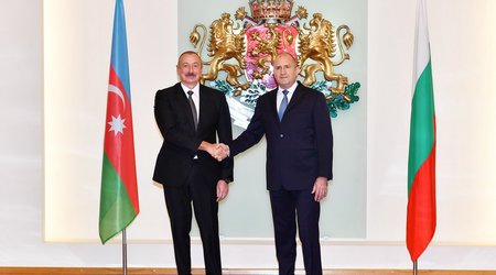 Состоялась встреча президентов Азербайджана и Болгарии в формате один на один