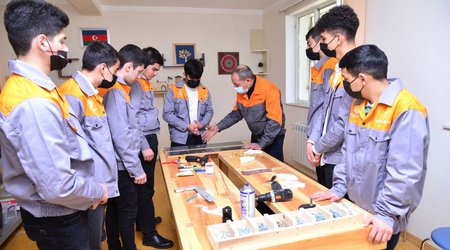 В Азербайджане обеспечат повышение уровня профподготовки работников