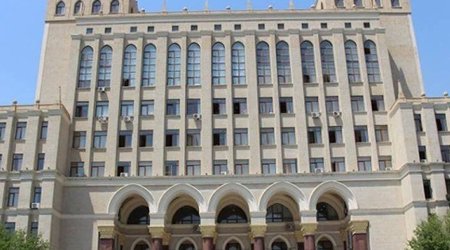 Штат Академии наук сократили на треть