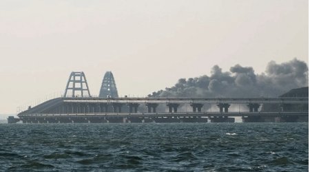 Жертвами взрыва на Крымском мосту стали три человека