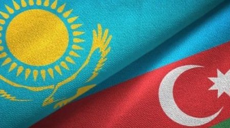 Казахстан поздравил Азербайджан с Днем восстановления независимости