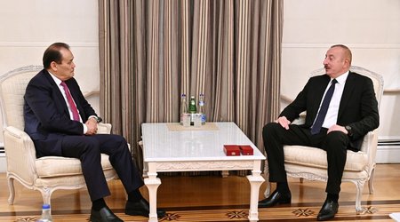 Президент Ильхам Алиев принял генсека Организации тюркских государств