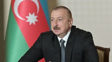 Ильхам Алиев поздравил президента Венгрии