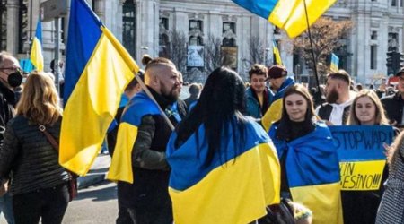 Украина призвала уехавших граждан не возвращаться зимой