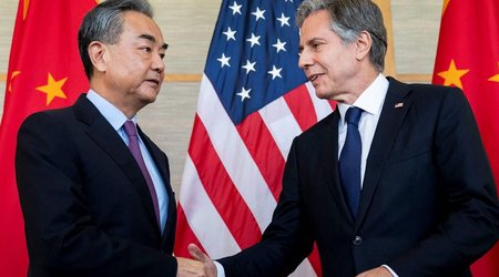 US Secretary of State holds phone conversation with Chinese FM
