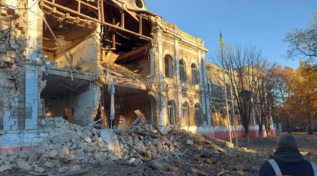 One killed as Russia fires S-300 missile at Mykolaiv