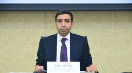Orta tibbi personalın 2023-cü ildə maaşı arta bilər - Zaur Əliyev