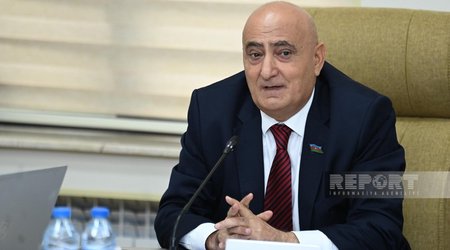 Замглавы комитета Милли Меджлиса предложил изменить правила приема в вузы