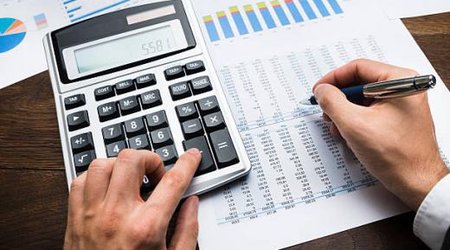 Госбюджет Азербайджана за 10 мес. исполнен с профицитом в 3,8 млрд манатов