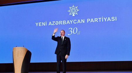 Азербайджанский лидер: В стране значительно сокращен уровень бедности