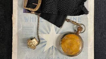 Titanic watch sells for $116,000 at auction