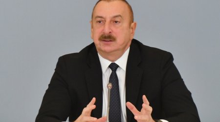 Алиев: Раб России заявляет о территориальных претензиях к Турции