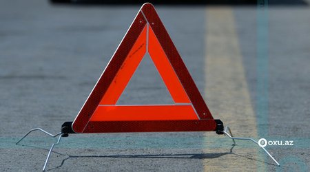 В Шамкирском районе пассажирский автобус столкнулся с легковым автомобилем: есть пострадавшие