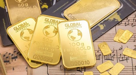 Gold price exceeds $1,820
