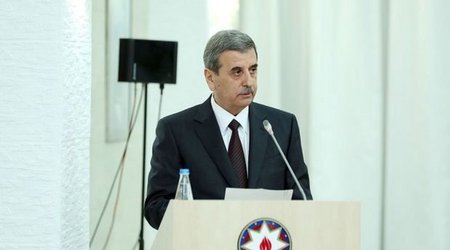 Генерал-лейтенант Орудж Залов отправлен на пенсию