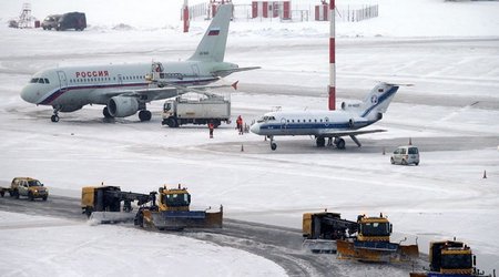 Snowy weather conditions in Moscow cancel 15 flights