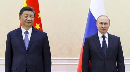 Putin invites Jinping to visit Russia