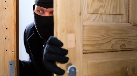 В Нахчыване из дома совершили кражу