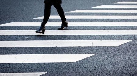 В Баку автомобиль сбил 33-летнюю женщину