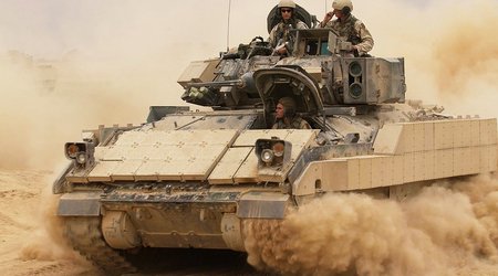 США рассматривают возможность поставок Украине БМП Bradley